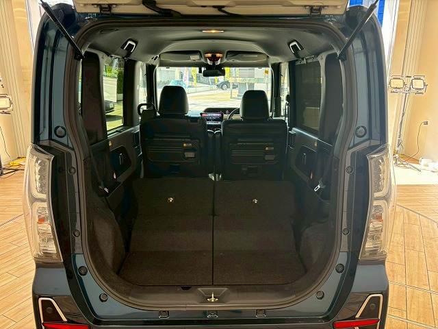 【トランクルーム】趣味が広がる収容スペース！これだけの広さがあればお買い物やレジャーなどにも最適です！使用感も少なくきれいな状態を維持しております。