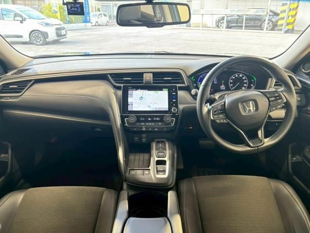 インサイト ＥＸ　メーカーオプションナビ　追従クルーズコントロール　ブラインドスポットモニター　コーナーセンサー　パドルシフト　パワーシート　シートヒーター　オートライト　ＬＥＤヘッドライト　ドライブレコーダー　ＥＴＣ