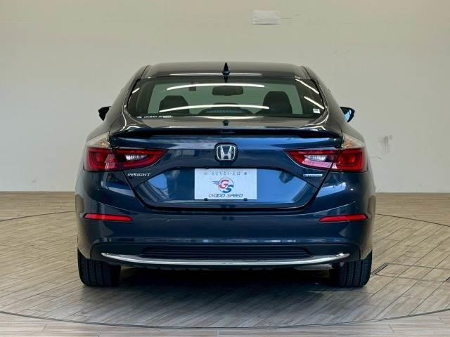 アクセスは、兼城交差点より上面方面へ５００ｍ！！全国よりお取り寄せも可能です◎