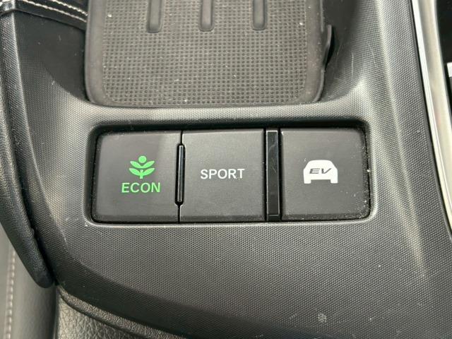 お問い合わせはお気軽に！【０９８－９９６－４２４２】　弊社ホームページもご覧ください。【ＭＥＧＡ　ＳＵＶ南風原】で検索！