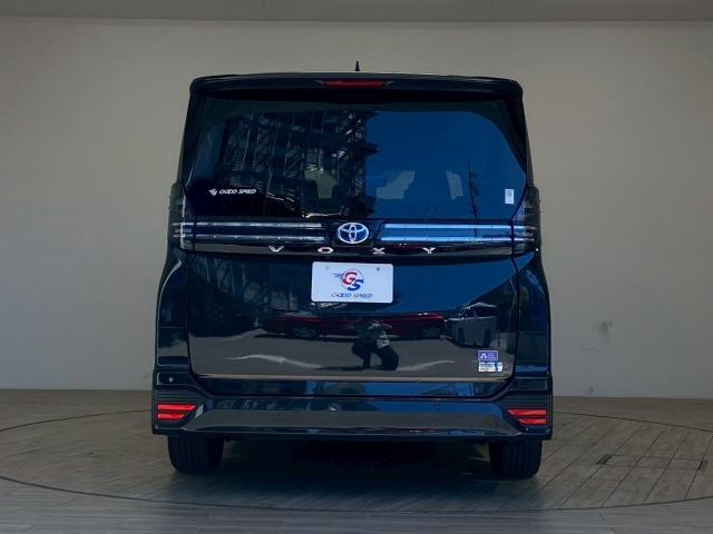 グッドスピードＭＥＧＡ　ＳＵＶ南風原店への電話にてのお問い合わせは０９８－９９６－４２４２までご連絡くださいませ。