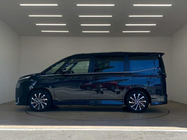 グッドスピードＭＥＧＡ　ＳＵＶ南風原店への電話にてのお問い合わせは０９８－９９６－４２４２までご連絡くださいませ。