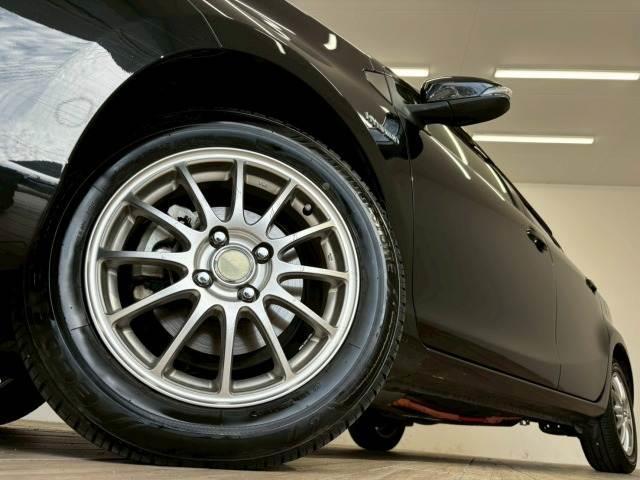 当店お薦めのボディガラスコーティング【ＦＬＡＱＳ】はいかがでしょうか？中古車の輝きを取り戻す、ボディーガラスコーティングです。スタッフ　もお薦めのオプションです！