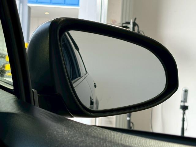 お問い合わせは０９８－９９６－４２４２まで♪　北海道、東北、関東、近畿、中国、九州地方のお客様にも販売ＯＫ☆ＳＵＶ専門スタッフが親切丁寧にご案内致します☆