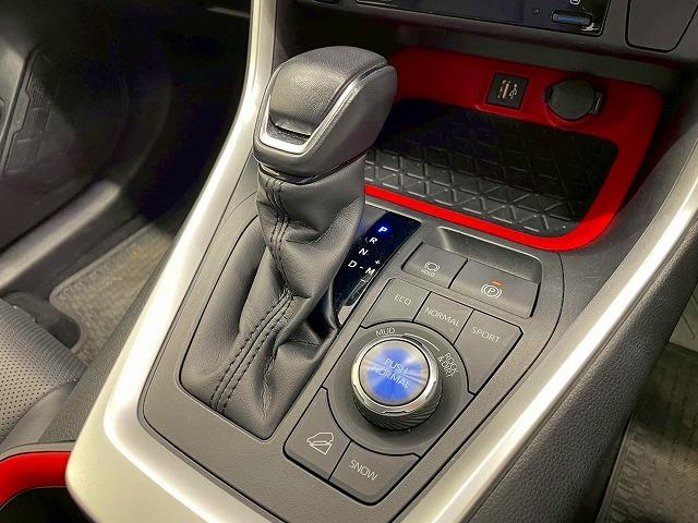 お問い合わせはお気軽に！【０９８－９９６－４２４２】　弊社ホームページもご覧ください。【ＭＥＧＡ　ＳＵＶ南風原】で検索！