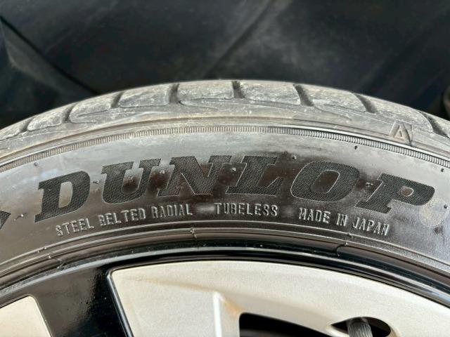 プリウス Ａツーリングセレクション　トヨタセーフティセンス　ブラインドスポットモニター　ヘッドアップディスプレイ　追従クルーズコントロール　駐車支援　ＡＣ１００Ｖ　シートヒーター　クリアランスソナー　オートマチックハイビーム　ＥＴＣ（27枚目）