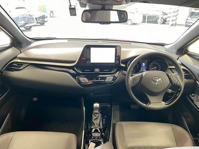 C-HR ハイブリッドG 全周囲カメラ ディスプレイオーディオ ブラインドスポットモニター 追従クルーズコントロール オートホールド シートヒーター 純正アルミホイール ETC Bluetooth LEDヘッドライト(3枚目)