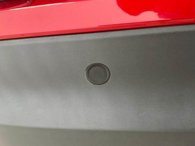 C-HR ハイブリッドG 全周囲カメラ ディスプレイオーディオ ブラインドスポットモニター 追従クルーズコントロール オートホールド シートヒーター 純正アルミホイール ETC Bluetooth LEDヘッドライト(10枚目)