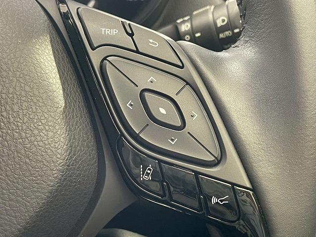 C-HR ハイブリッドG 全周囲カメラ ディスプレイオーディオ ブラインドスポットモニター 追従クルーズコントロール オートホールド シートヒーター 純正アルミホイール ETC Bluetooth LEDヘッドライト(43枚目)