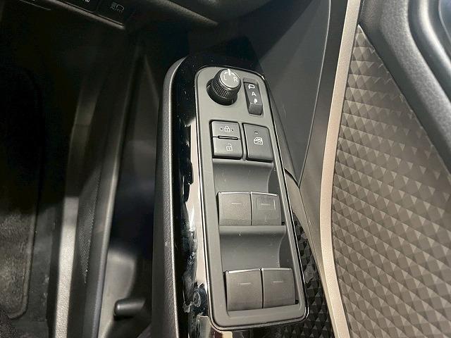 C-HR ハイブリッドG 全周囲カメラ ディスプレイオーディオ ブラインドスポットモニター 追従クルーズコントロール オートホールド シートヒーター 純正アルミホイール ETC Bluetooth LEDヘッドライト(51枚目)