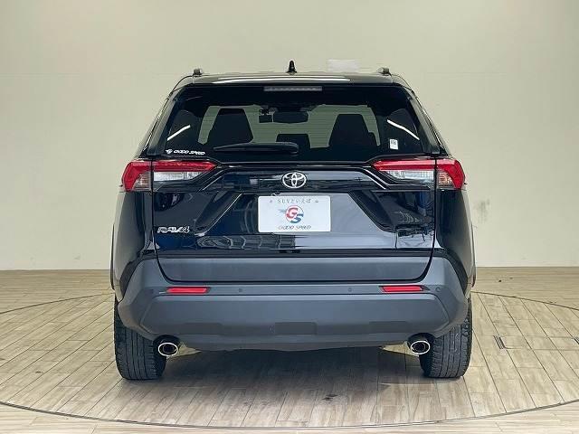 アクセスは、兼城交差点より上面方面へ５００ｍ！！全国よりお取り寄せも可能です◎