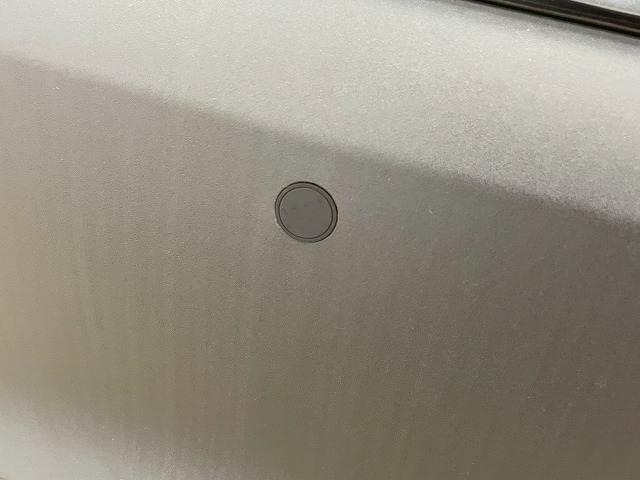 【コーナーセンサー】障害物との接近や距離を音やディスプレイ等で警告します。不慣れな駐車や安全を守ります。