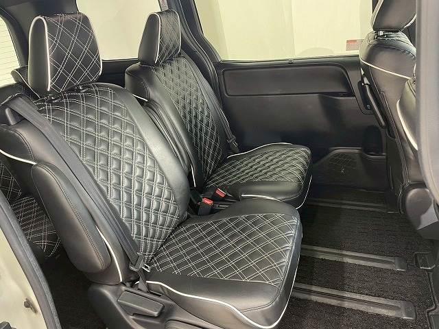 ノア ハイブリッドＳｉ　ダブルバイビー　ワンオーナー　両側電動スライドドア　クルーズコントロール　バックカメラ　シートヒーター　ＥＴＣ車載器　ステアリングスイッチ　フルセグ　Ｂｌｕｅｔｏｏｔｈ　レーンアシスト　純正アルミホイール（12枚目）