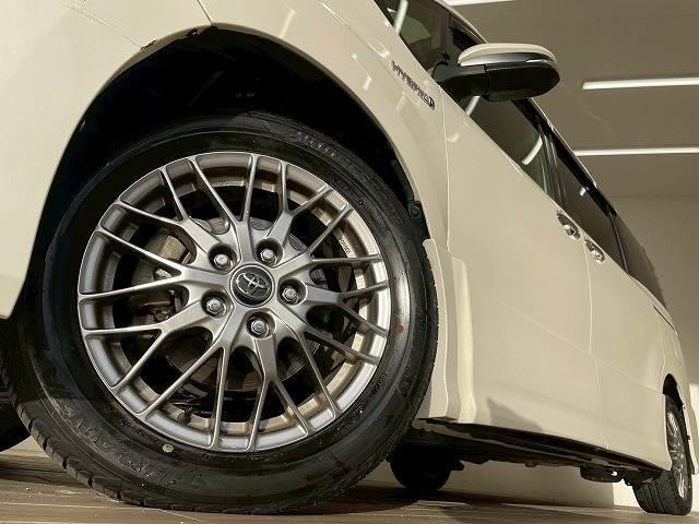 ノア ハイブリッドＳｉ　ダブルバイビー　ワンオーナー　両側電動スライドドア　クルーズコントロール　バックカメラ　シートヒーター　ＥＴＣ車載器　ステアリングスイッチ　フルセグ　Ｂｌｕｅｔｏｏｔｈ　レーンアシスト　純正アルミホイール（19枚目）