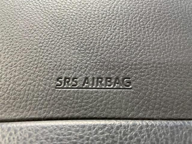 ノア ハイブリッドＳｉ　ダブルバイビー　ワンオーナー　両側電動スライドドア　クルーズコントロール　バックカメラ　シートヒーター　ＥＴＣ車載器　ステアリングスイッチ　フルセグ　Ｂｌｕｅｔｏｏｔｈ　レーンアシスト　純正アルミホイール（46枚目）