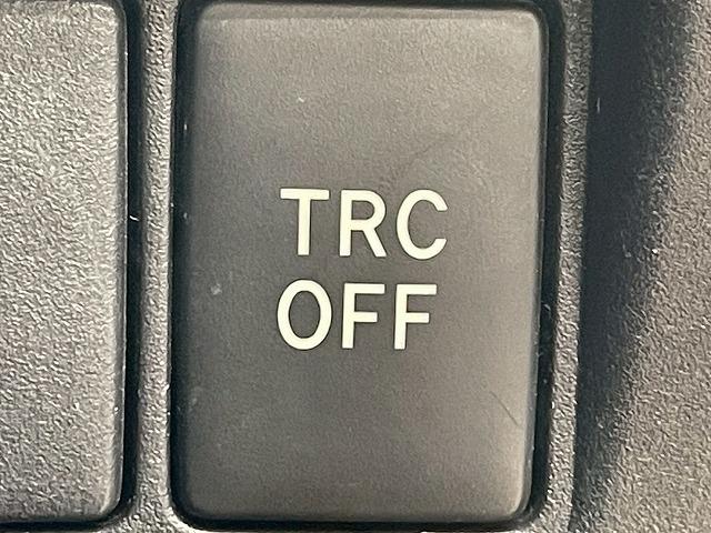 ノア ハイブリッドＳｉ　ダブルバイビー　ワンオーナー　両側電動スライドドア　クルーズコントロール　バックカメラ　シートヒーター　ＥＴＣ車載器　ステアリングスイッチ　フルセグ　Ｂｌｕｅｔｏｏｔｈ　レーンアシスト　純正アルミホイール（73枚目）