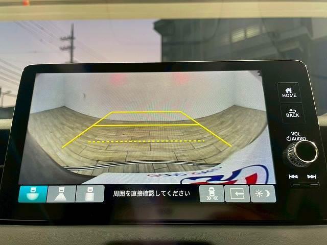 ヴェゼル ｅ：ＨＥＶ　Ｚ　メーカーオプションナビ　ホンダセンシング　置くだけ充電　ブラインドスポットモニター　追従クルーズコントロール　電動リアゲート　コーナーセンサー　ハーフレザー　パドルシフト　ＬＥＤヘッドライト　ＥＴＣ（5枚目）