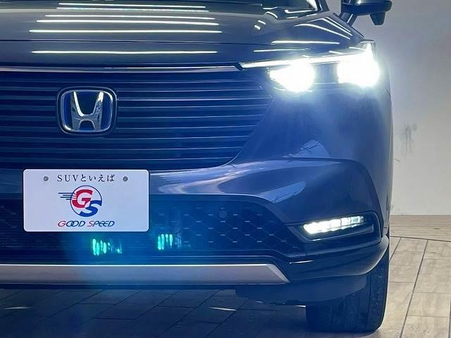 ヴェゼル ｅ：ＨＥＶ　Ｚ　メーカーオプションナビ　ホンダセンシング　置くだけ充電　ブラインドスポットモニター　追従クルーズコントロール　電動リアゲート　コーナーセンサー　ハーフレザー　パドルシフト　ＬＥＤヘッドライト　ＥＴＣ（18枚目）