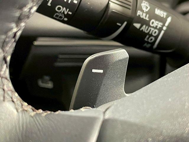 ヴェゼル ｅ：ＨＥＶ　Ｚ　メーカーオプションナビ　ホンダセンシング　置くだけ充電　ブラインドスポットモニター　追従クルーズコントロール　電動リアゲート　コーナーセンサー　ハーフレザー　パドルシフト　ＬＥＤヘッドライト　ＥＴＣ（35枚目）