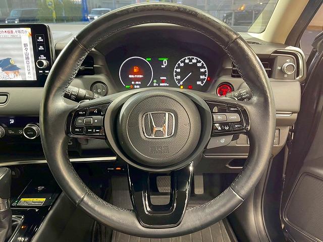 ヴェゼル ｅ：ＨＥＶ　Ｚ　メーカーオプションナビ　ホンダセンシング　置くだけ充電　ブラインドスポットモニター　追従クルーズコントロール　電動リアゲート　コーナーセンサー　ハーフレザー　パドルシフト　ＬＥＤヘッドライト　ＥＴＣ（37枚目）