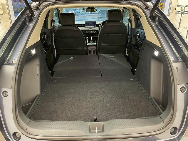 ヴェゼル ｅ：ＨＥＶ　Ｚ　メーカーオプションナビ　ホンダセンシング　置くだけ充電　ブラインドスポットモニター　追従クルーズコントロール　電動リアゲート　コーナーセンサー　ハーフレザー　パドルシフト　ＬＥＤヘッドライト　ＥＴＣ（71枚目）