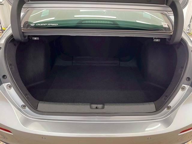 【トランクルーム】趣味が広がる収容スペース！これだけの広さがあればお買い物やレジャーなどにも最適です！使用感も少なくきれいな状態を維持しております。