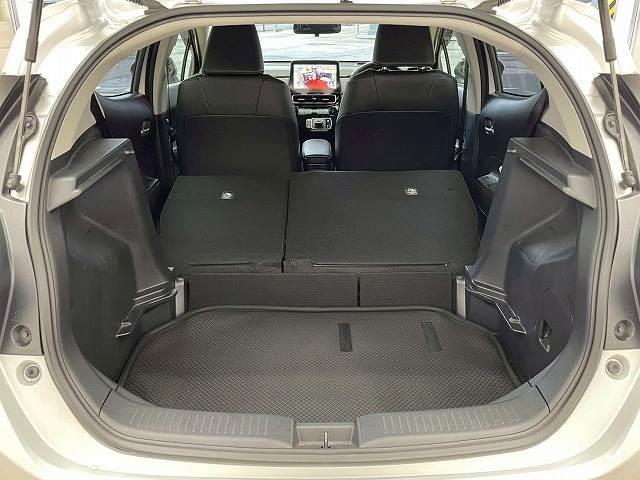 【トランクルーム】趣味が広がる収容スペース！これだけの広さがあればお買い物やレジャーなどにも最適です！使用感も少なくきれいな状態を維持しております。