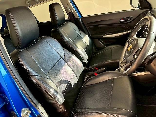 ブラックを基調とした、洗練されたインテリアは一見の価値あり。各種オプションも取り揃え「室内消臭」「室内クリーニング」も専門業者に委　託できます。