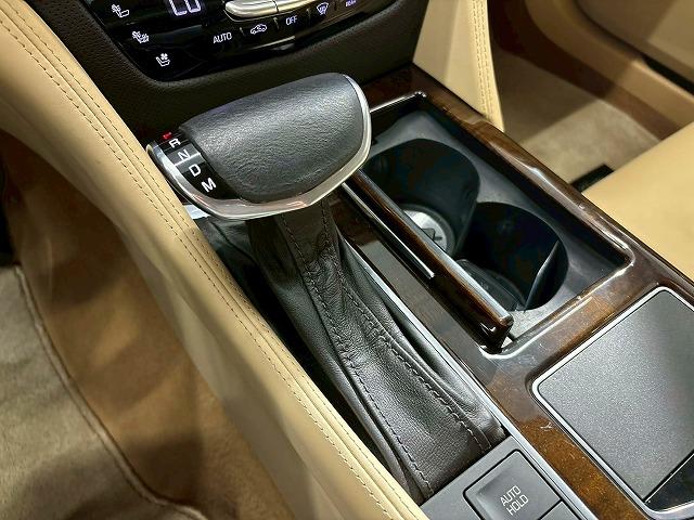 お問い合わせはお気軽に！【０９８－９９６－４２４２】　弊社ホームページもご覧ください。【ＭＥＧＡ　ＳＵＶ南風原】で検索！