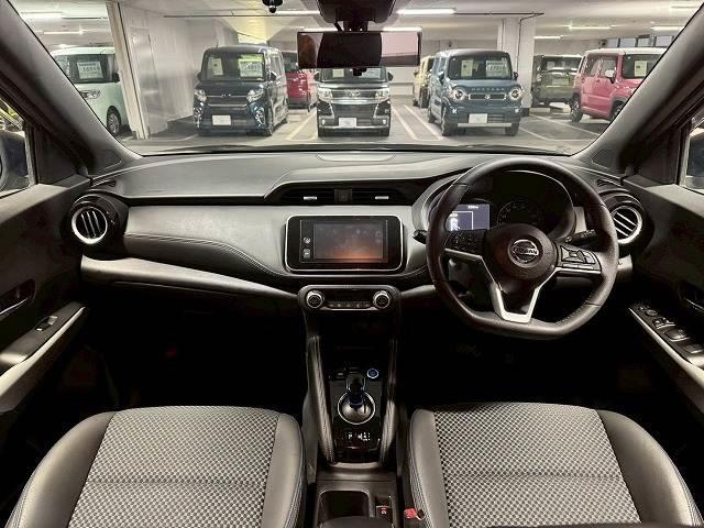 自宅に居ながらスマートフォンで商談！ＭＥＧＡ　ＳＵＶ南風原店ではＷＥＢ商談サービスを導入しています。詳細は店舗までお問合せ下さい！ＴＥＬ：０９８－９９６－４２４２