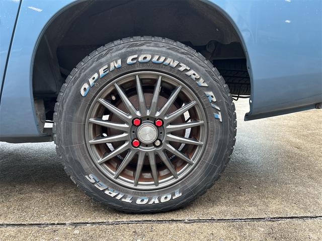 タイヤは納車時に新品ＹＯＫＯＨＡＭＡ　ＧＥＯＬＡＮＤＡＲに交換します！