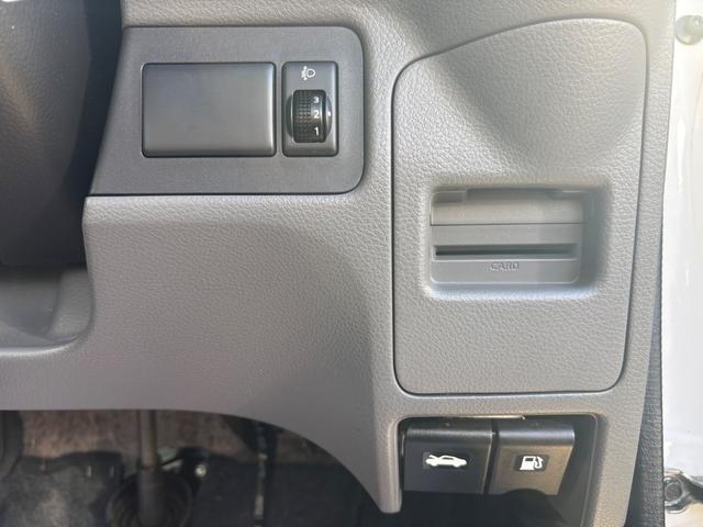 ＮＶ２００バネットバン ＤＸ　パワーゲート付　キーレスエントリー　ＰＷ　バックカメラ　ＴＶ　Ｂｌｕｅｔｏｏｔｈ　ＥＴＣ　ドラレコ　Ｗエアバック　２人乗り（10枚目）