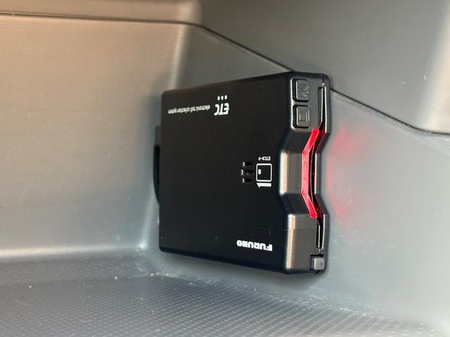 ＮＶ２００バネットバン ＤＸ　パワーゲート付　キーレスエントリー　ＰＷ　バックカメラ　ＴＶ　Ｂｌｕｅｔｏｏｔｈ　ＥＴＣ　ドラレコ　Ｗエアバック　２人乗り（12枚目）