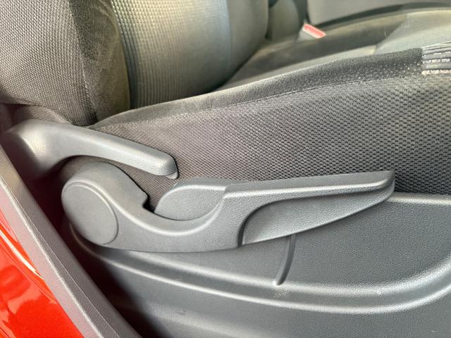 ムーヴ カスタム　Ｘ　社外ナビ　スマートキー　プッシュスタート　ＬＥＤヘッドライト　フォグ　ウィンカーミラー　ドアバイザー　純正１４インチアルミ　ＥＴＣ　シートリフター　オートライト　ステアリングスイッチ　オートエアコン（14枚目）