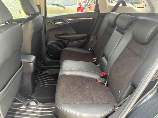 シャトル ハイブリッドＸスタイルエディション　社外ナビ　フルセグＴＶ　Ｂｌｕｅｔｏｏｔｈ　パドルシフト　ハーフレザーシート　社外１５インチアルミ　ＬＥＤヘッドライト　フォグランプ　オートライト　クルーズコントロール　ステアリングスイッチ　ＥＴＣ（40枚目）