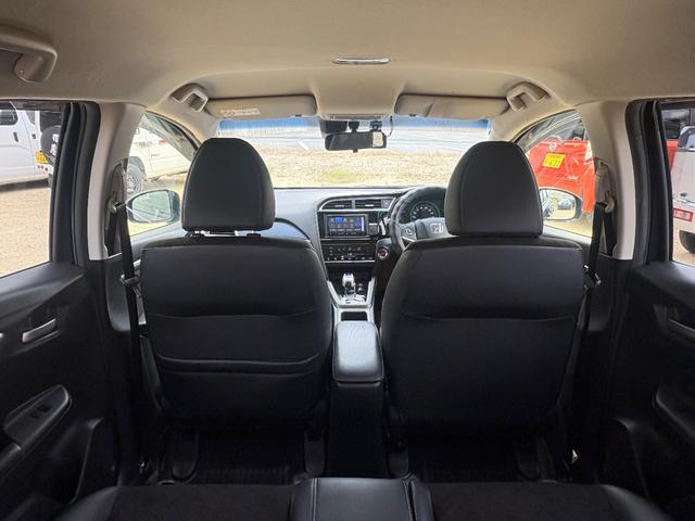 シャトル ハイブリッドＸスタイルエディション　社外ナビ　フルセグＴＶ　Ｂｌｕｅｔｏｏｔｈ　パドルシフト　ハーフレザーシート　社外１５インチアルミ　ＬＥＤヘッドライト　フォグランプ　オートライト　クルーズコントロール　ステアリングスイッチ　ＥＴＣ（42枚目）