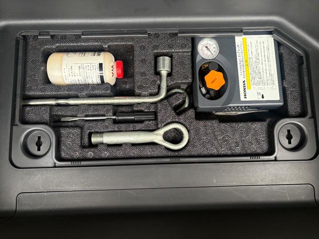 シャトル ハイブリッドＸスタイルエディション　社外ナビ　フルセグＴＶ　Ｂｌｕｅｔｏｏｔｈ　パドルシフト　ハーフレザーシート　社外１５インチアルミ　ＬＥＤヘッドライト　フォグランプ　オートライト　クルーズコントロール　ステアリングスイッチ　ＥＴＣ（44枚目）