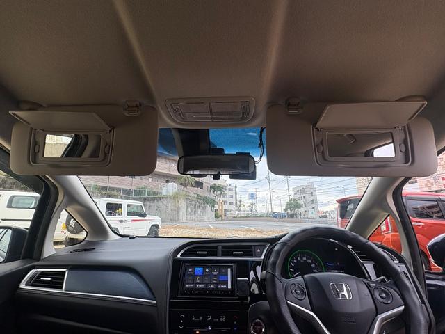 シャトル ハイブリッドＸスタイルエディション　社外ナビ　フルセグＴＶ　Ｂｌｕｅｔｏｏｔｈ　パドルシフト　ハーフレザーシート　社外１５インチアルミ　ＬＥＤヘッドライト　フォグランプ　オートライト　クルーズコントロール　ステアリングスイッチ　ＥＴＣ（51枚目）