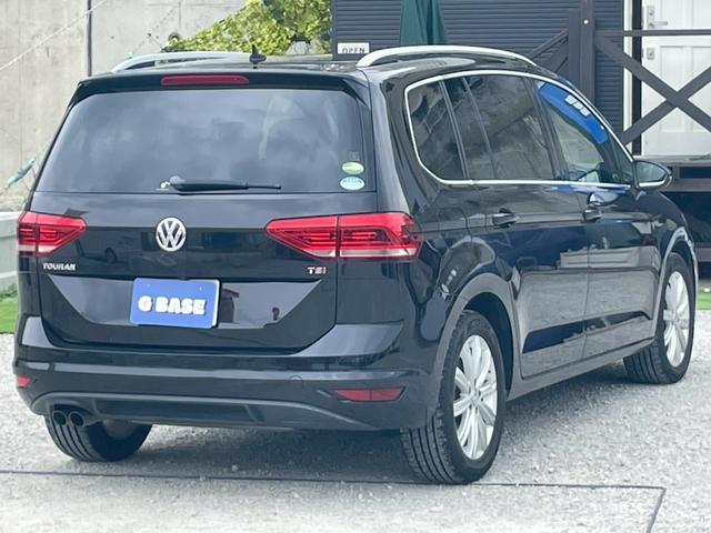 ゴルフトゥーラン ＴＳＩ　ハイライン　１年保証付　純正ナビ・ＴＶ　バックモニター　純正ＡＷ（23枚目）