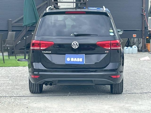 ゴルフトゥーラン ＴＳＩ　ハイライン　１年保証付　純正ナビ・ＴＶ　バックモニター　純正ＡＷ（24枚目）