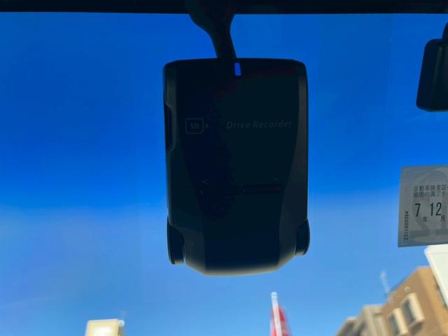 ソリオ Ｓ－ＤＪＥ　１年保証付　２年保証付　衝突被害軽減システム　エネチャージ　クルコン　社外ナビ・ＴＶ　バックモニター　両側パワースライドドア　プッシュスタート　ビルトインＥＴＣ　純正ＡＷ　ＨＩＤ　コーナーセンサー（14枚目）