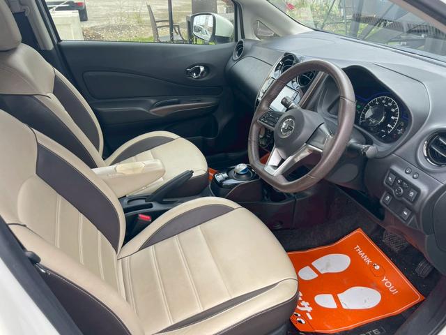 ノート e-パワー メダリスト 1年保証付 2年車検付 衝突被害軽減システム 純正ナビ・TV アラウンドビューモニター BLUETOOTH レザーシート 純正AW デジタルインナーミラー プッシュスタート ETC クリアランスソナー(6枚目)