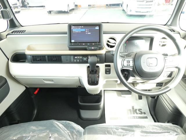 運転者にとっては日々使用することとなる運転席です。運転席が快適だと運転に集中することができますね。
