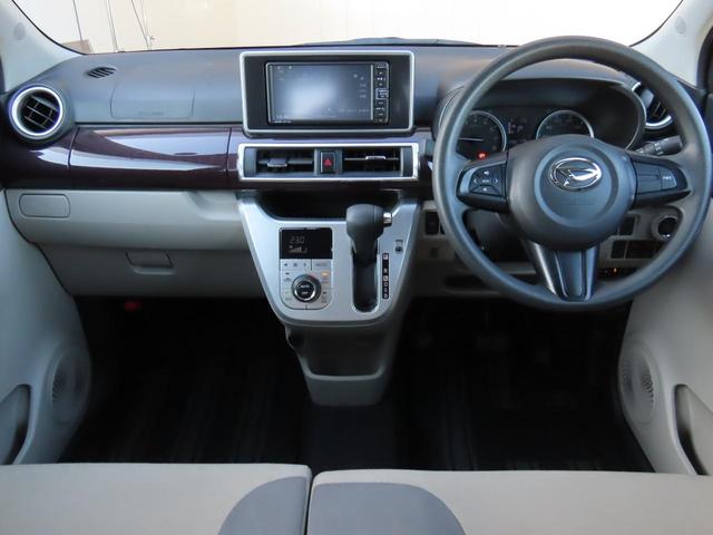 毎回座るフロントシート。運転席は必ず使用する部分ですので、座り心地が重要です！