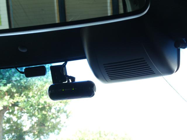 ドライブレコーダーもついています！もし事故を起こしてしまったら。そんな時に心強い味方になるのが、運転の記録を映像と音で記録するドライブレコーダーです。