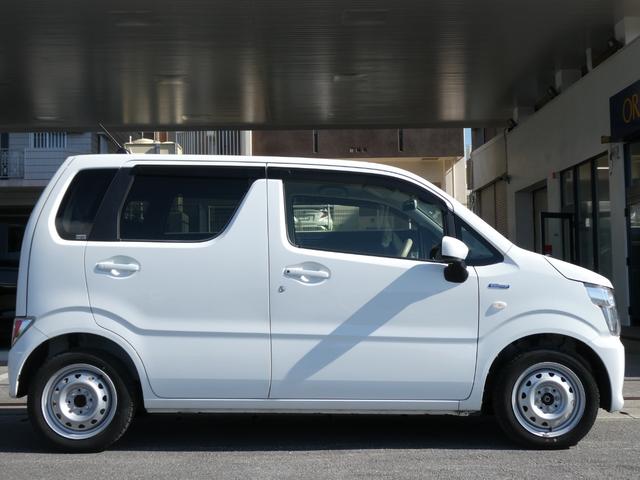 ワゴンＲ 　１年保証付　純正オーディオ　スマートキー　プッシュスタート　クリアランスソナー　レーンアシスト　衝突被害軽減システム　アイドリングストップ　電動格納ミラー　シートヒーター　ミュージックプレイヤー接続可（4枚目）