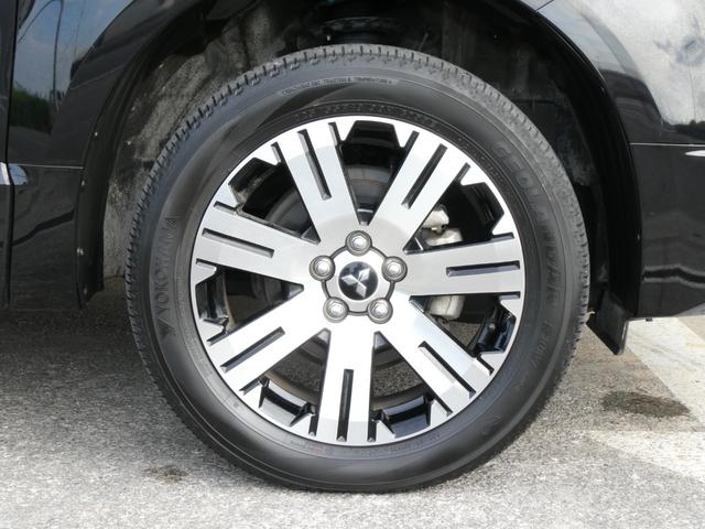 全国どこでも納車可能です。大手陸送会社を利用しご自宅まで納車しますので安心です。下取り車を同時に引き取ることも可能なので、納車日まで前のお車を乗れるので便利です。