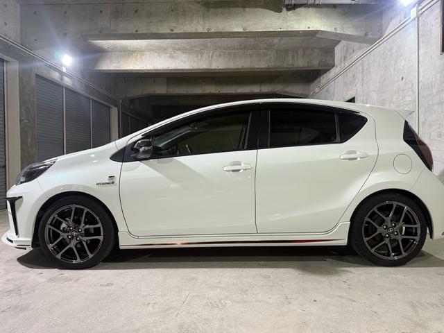 スーパーロング保証１年付き！エンジン、エアコン、ミッション、ハイブリット機構、最も重要な部分の手堅い保証！