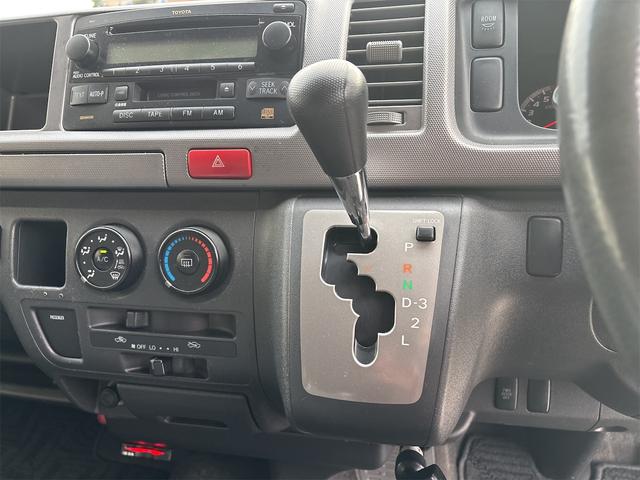 ハイエースワゴン グランドキャビン(14枚目)