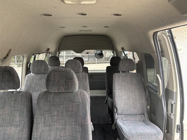 ハイエースワゴン グランドキャビン(24枚目)